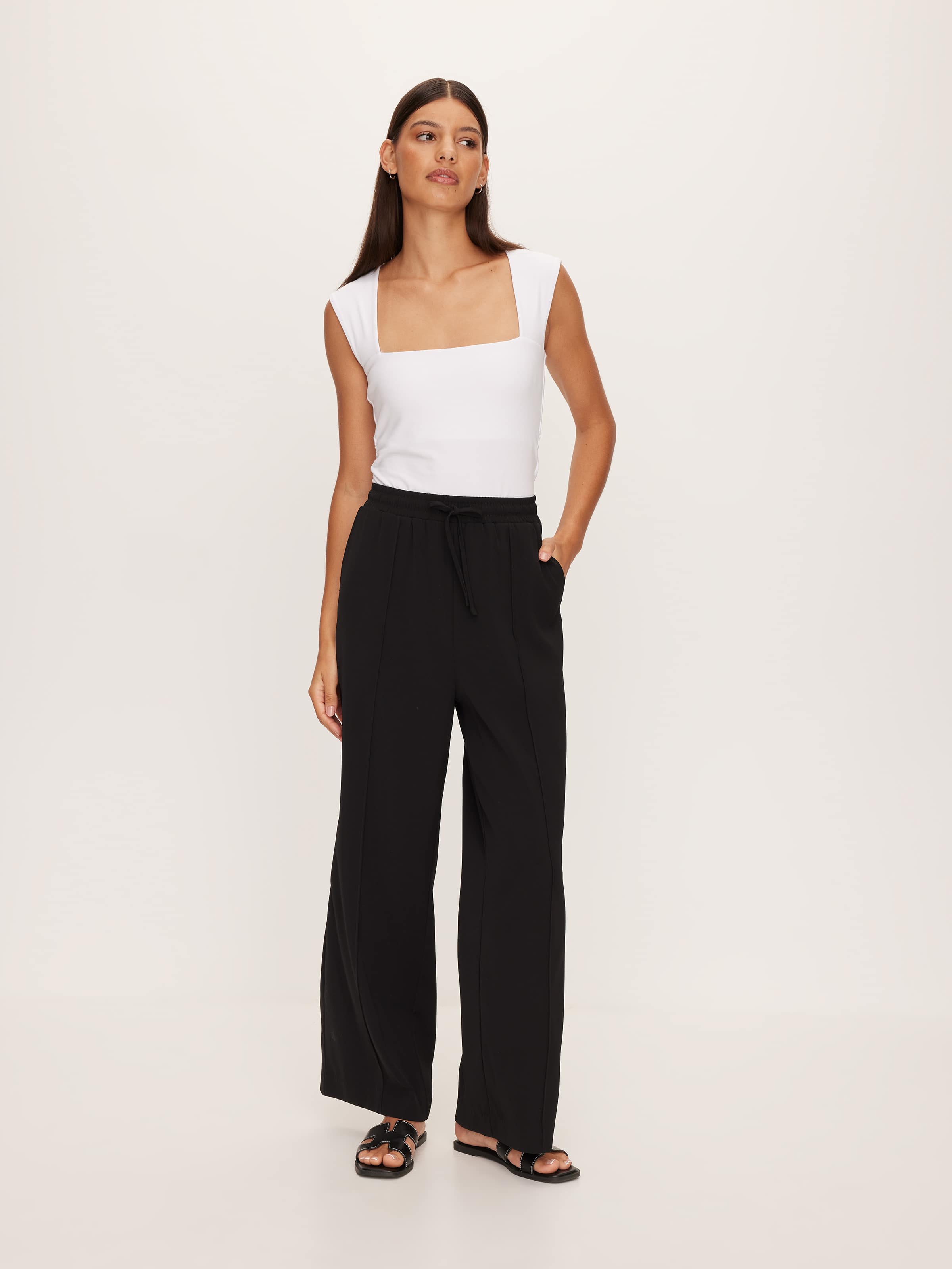 Serena Pintuck Pant