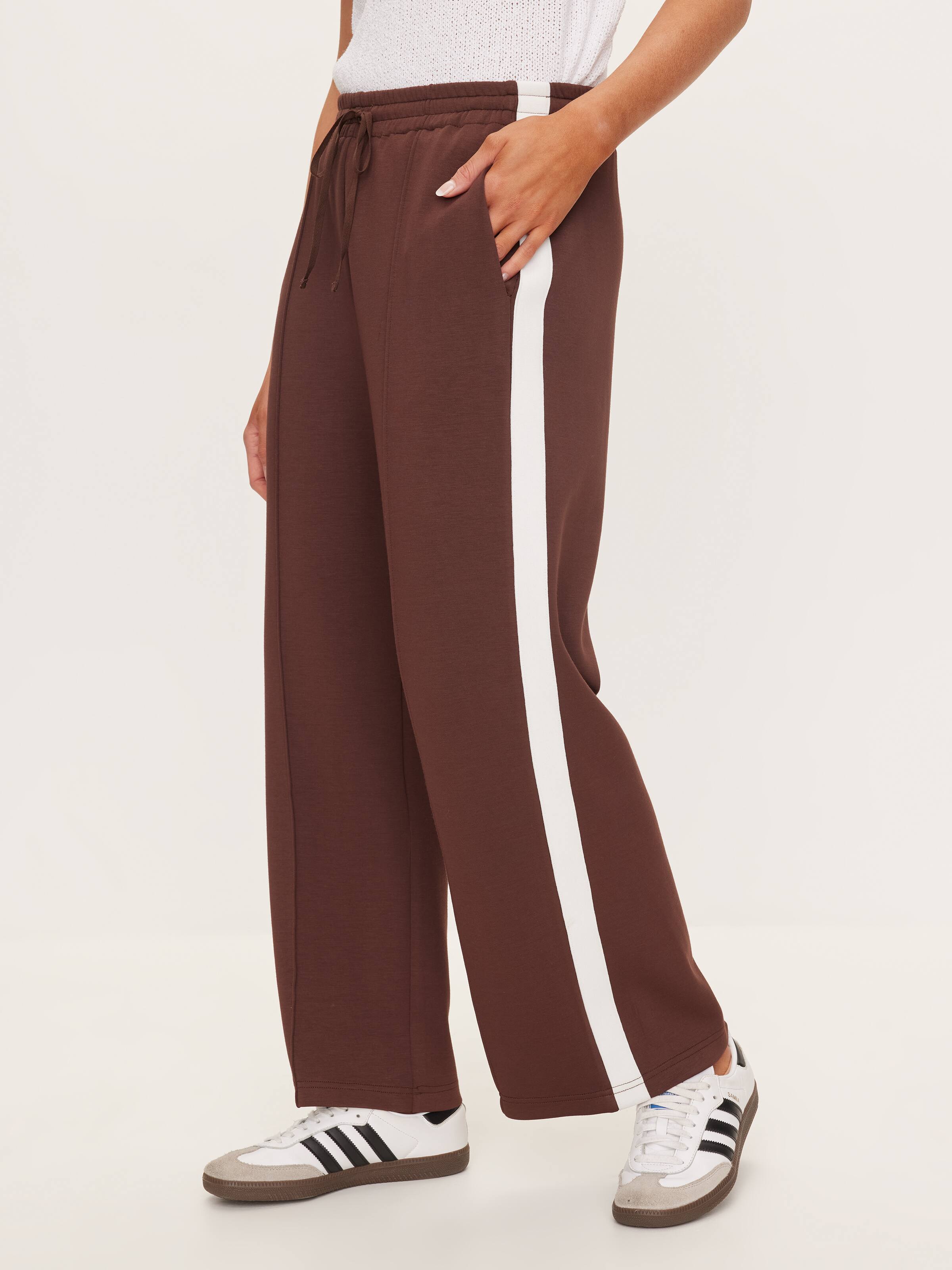 Sierra Soft Touch Jogger