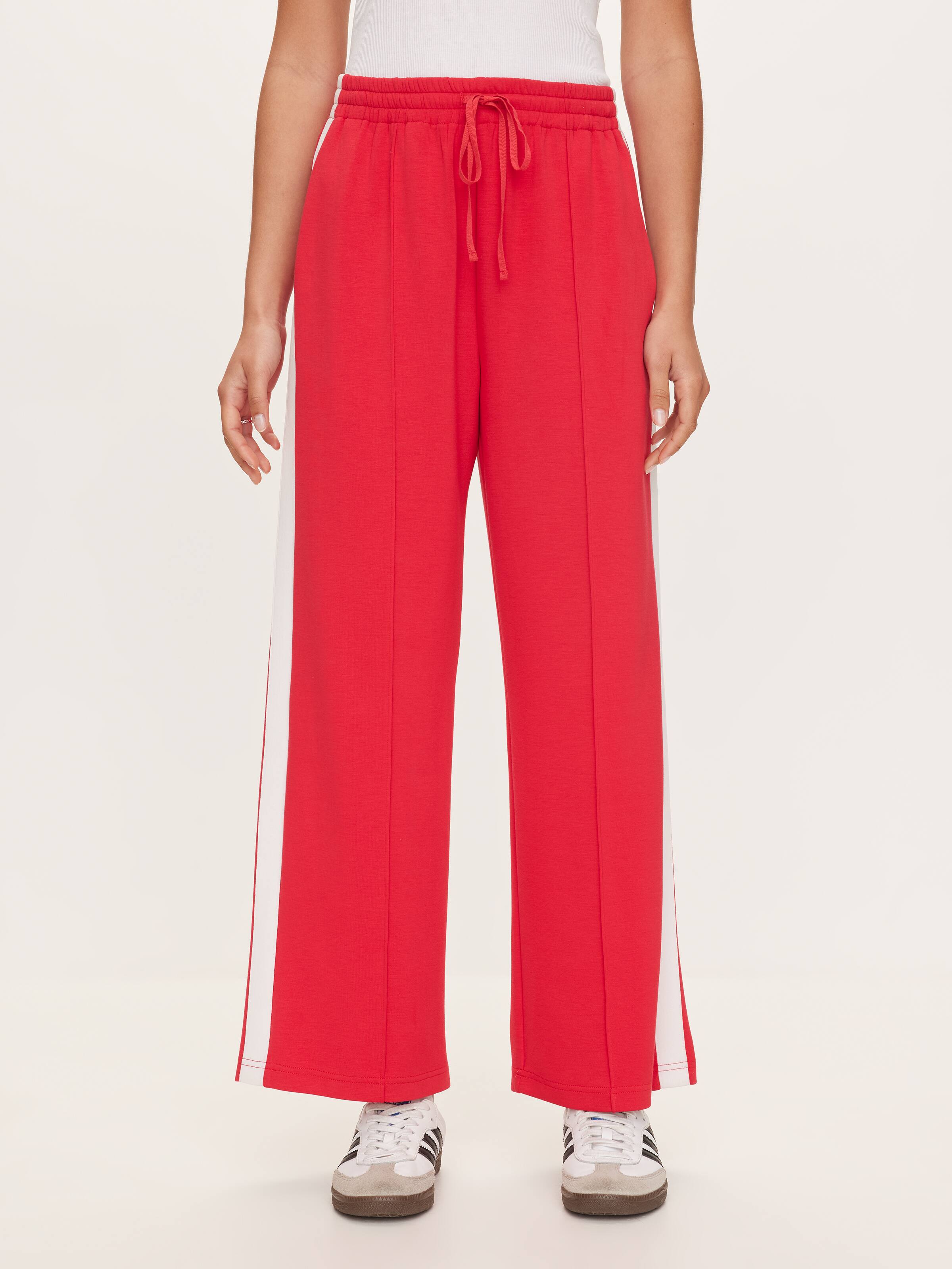 Sierra Soft Touch Jogger