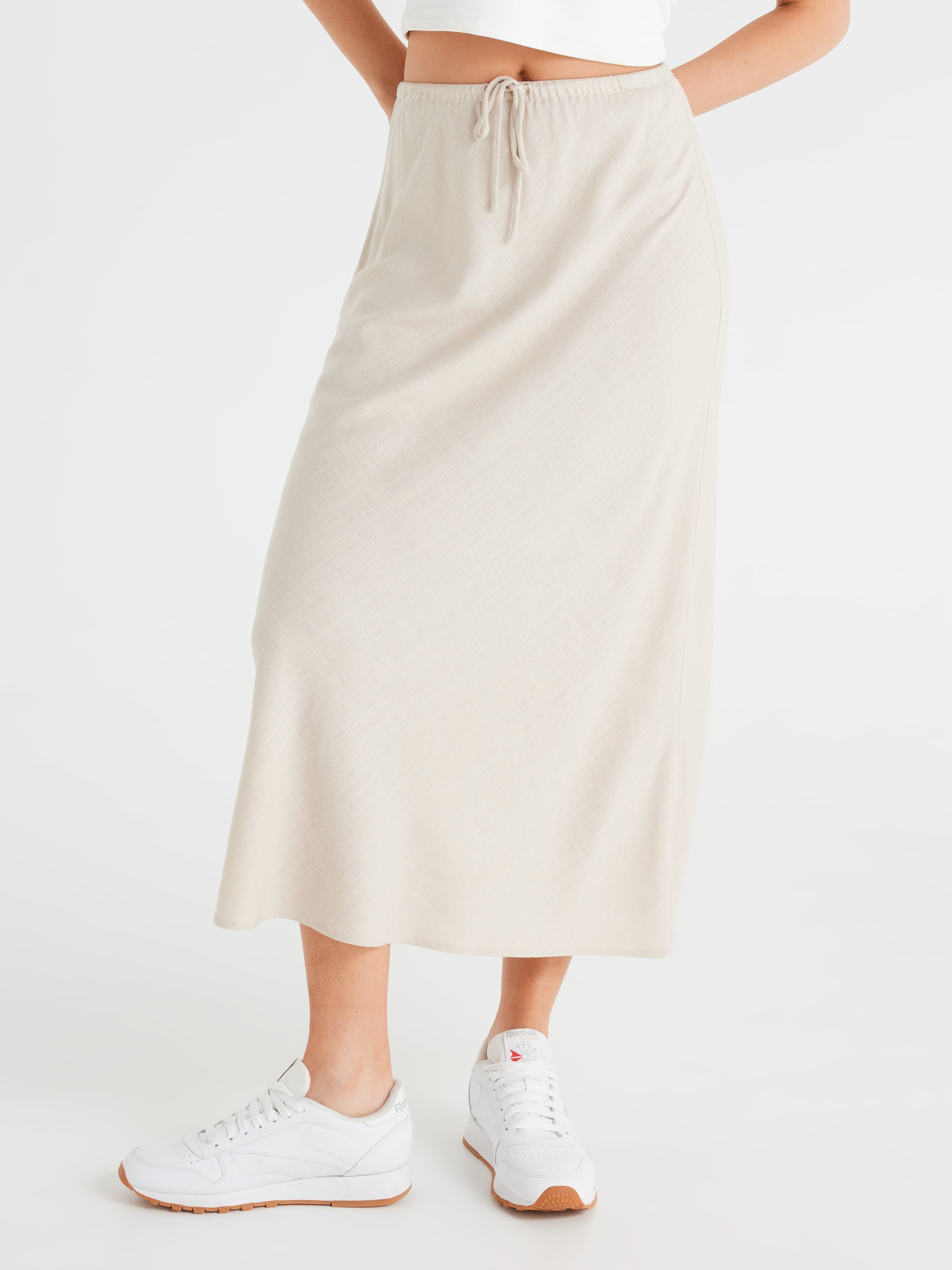 White shop skirt dotti