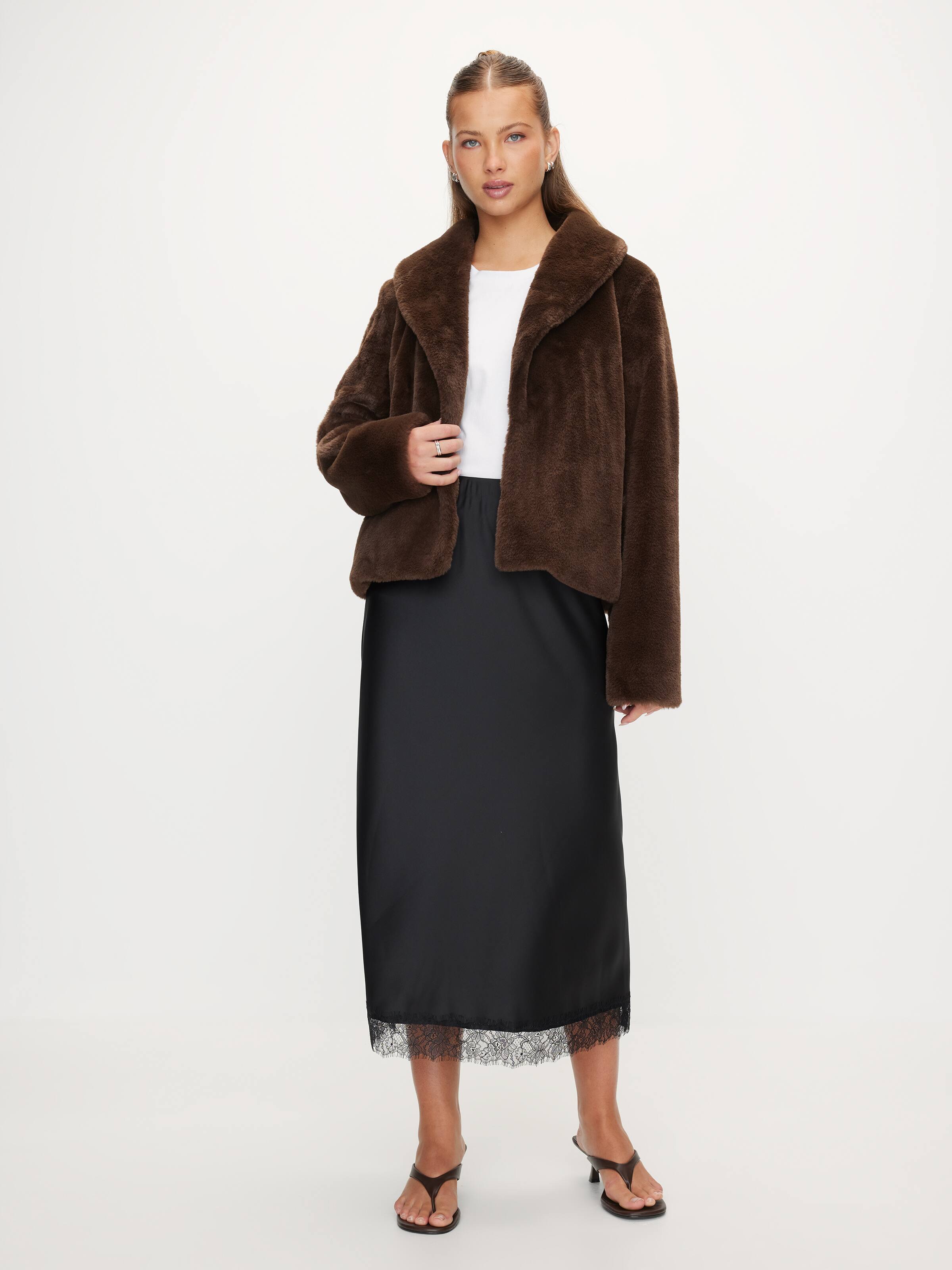 V Atlas Fur Jacket