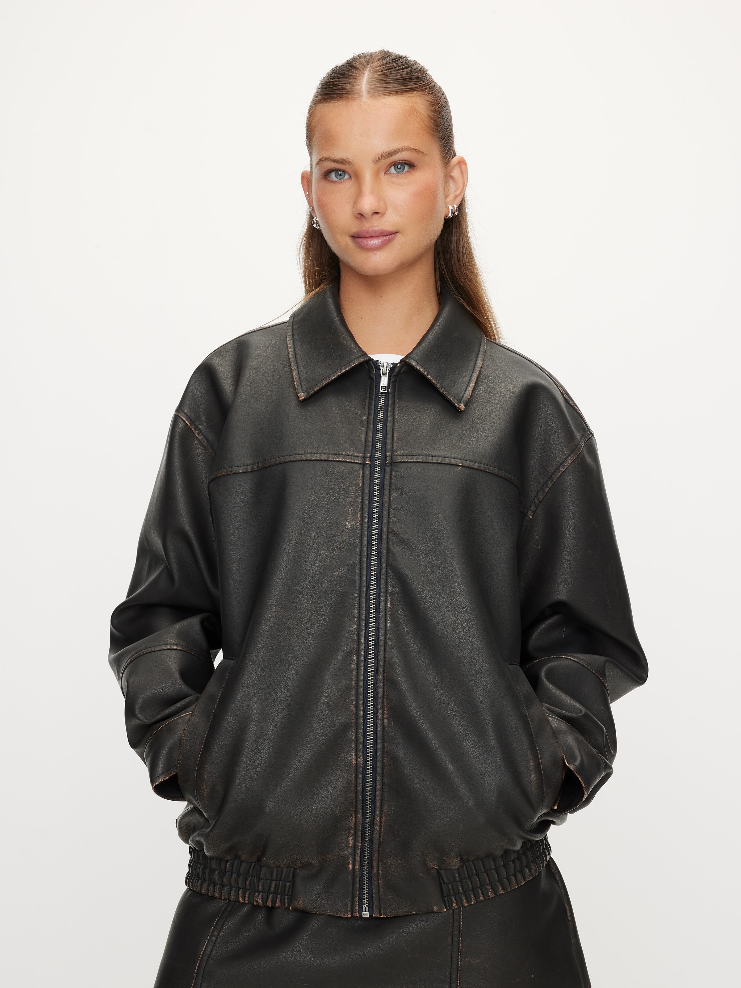 Taryn Pu Bubble Bomber