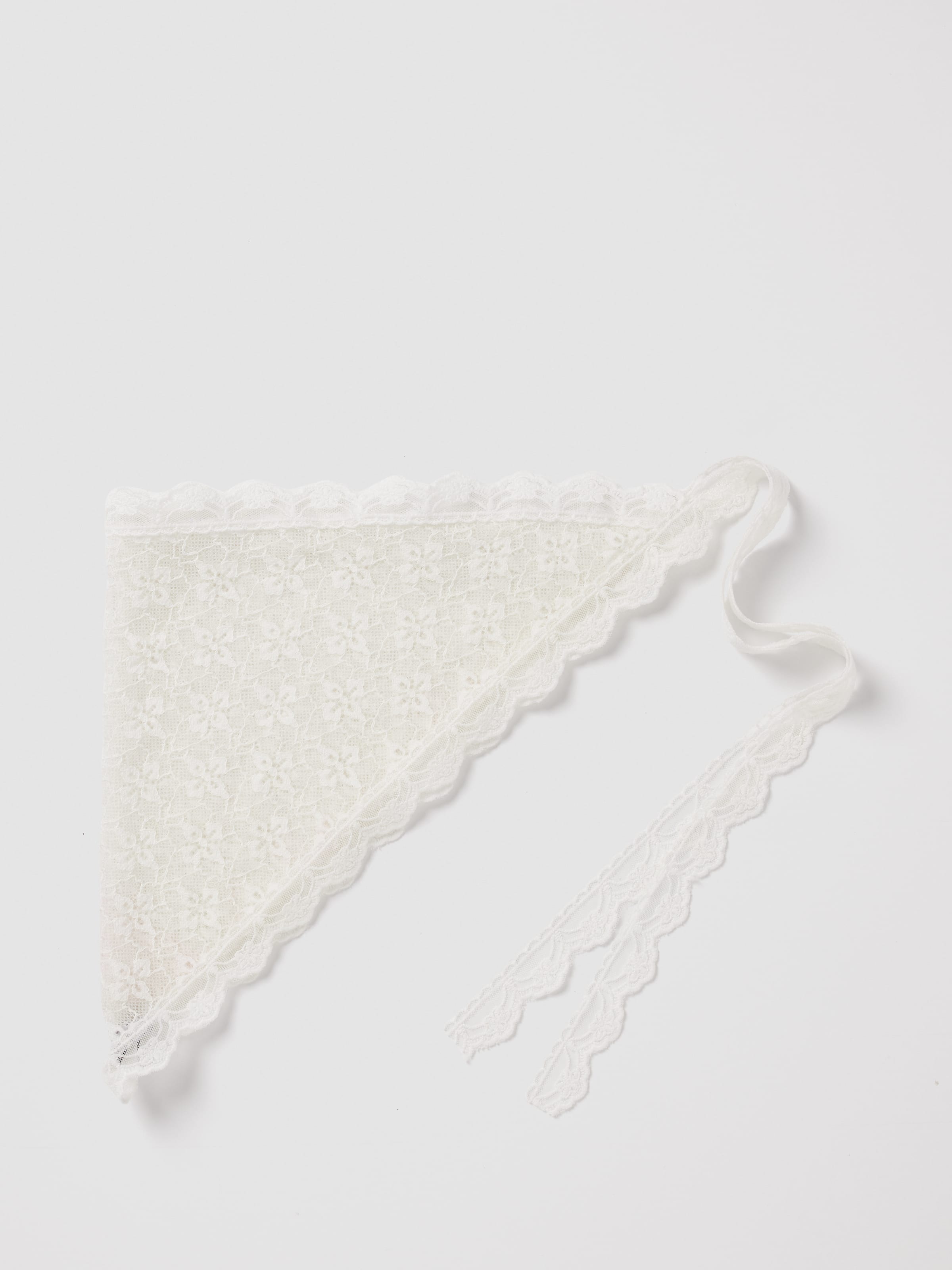 Scandi Triangle Lace Scarf