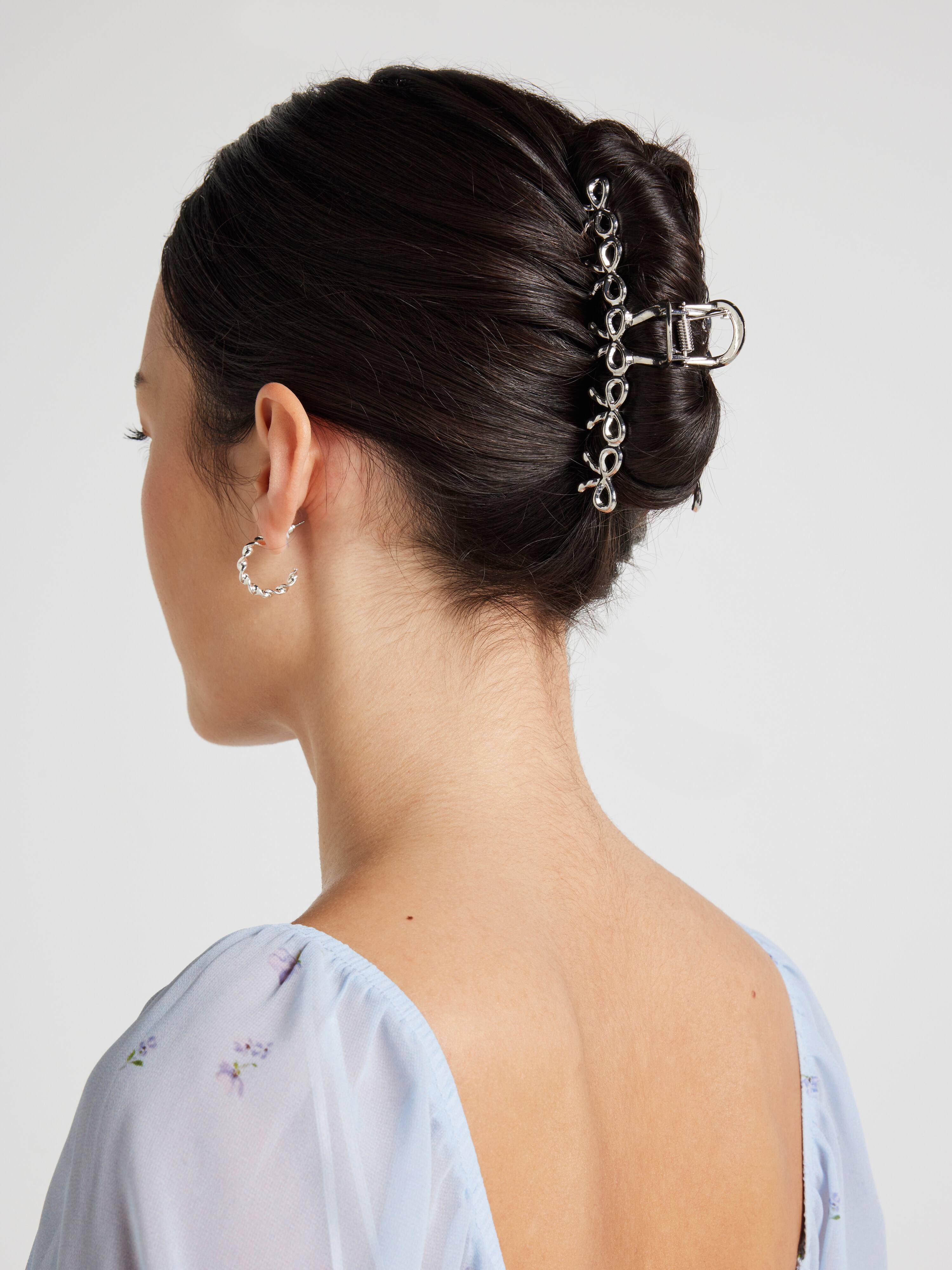 Metal Mini Bow Hair Claw