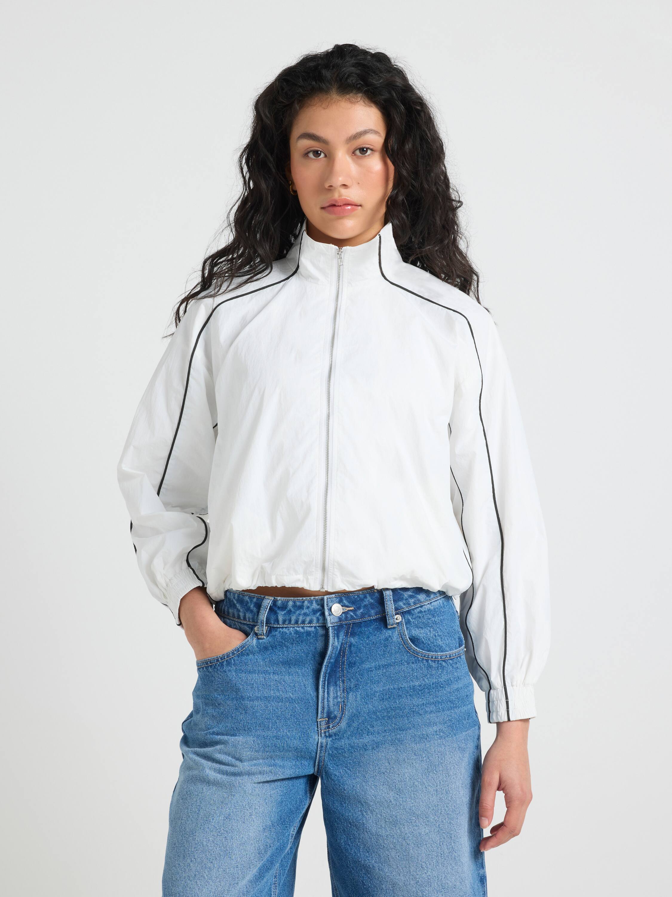 Belong Windbreaker
