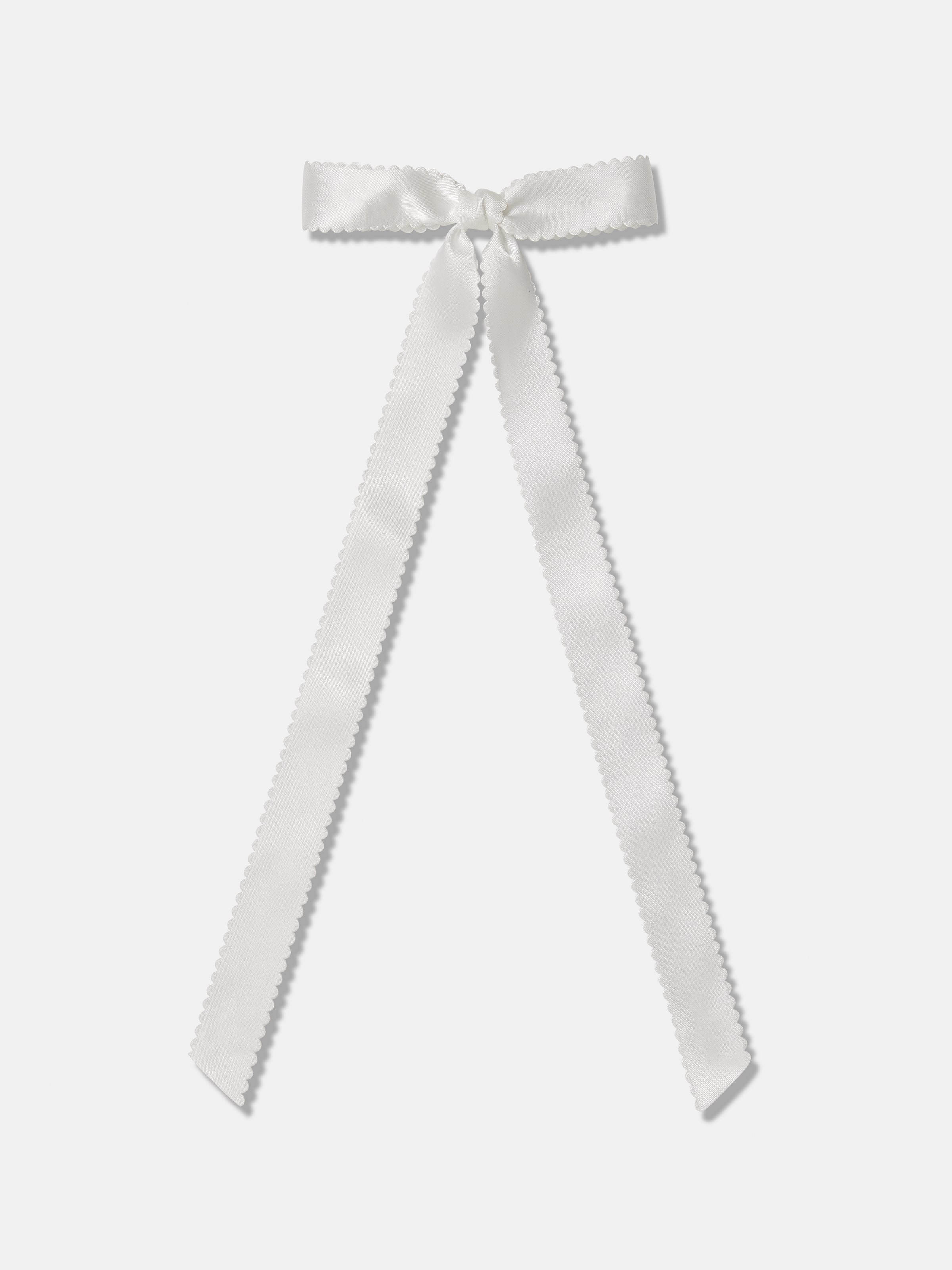Scallop Edge Hair Bow