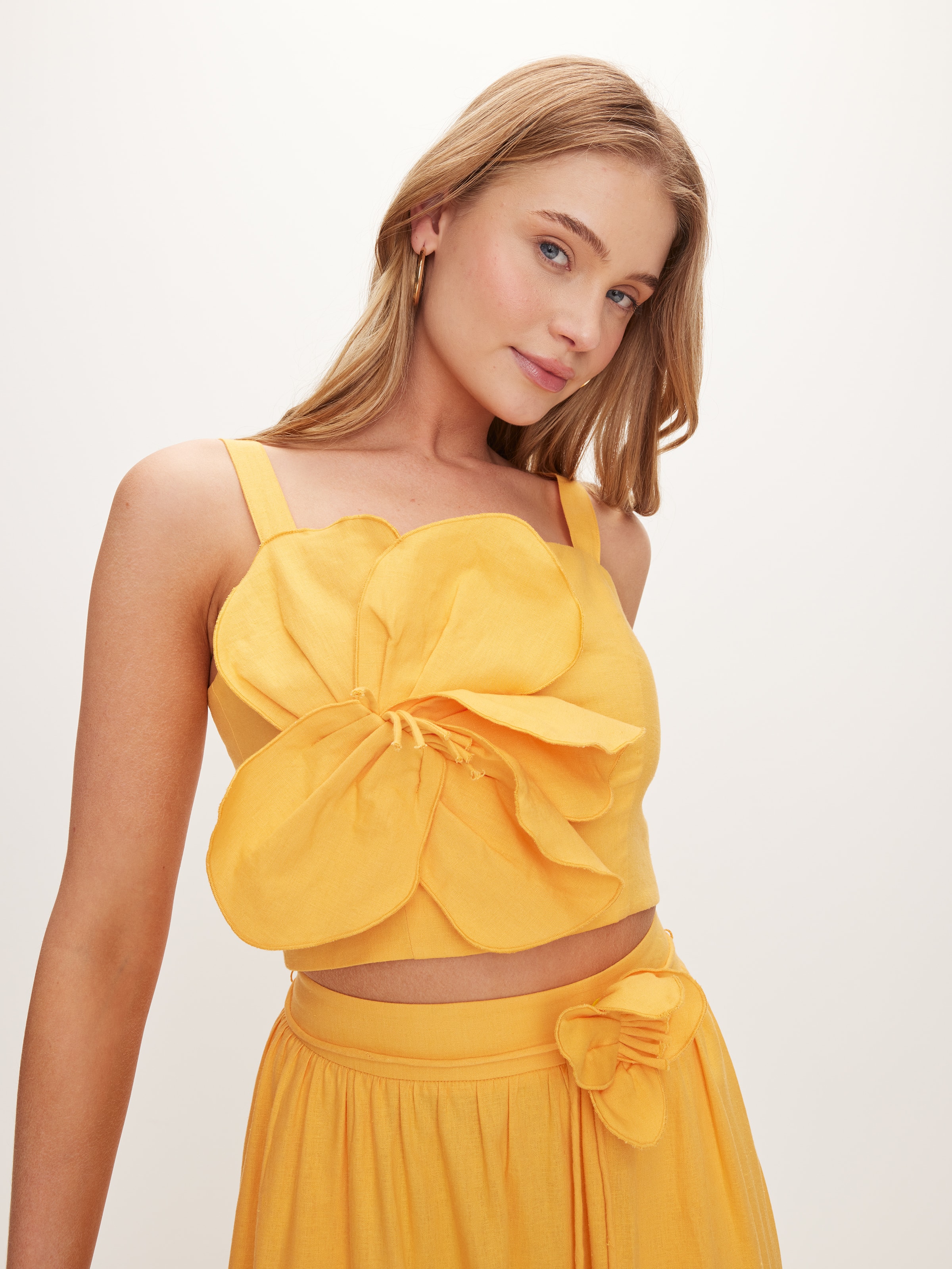 Linen Blend Hibiscus Top