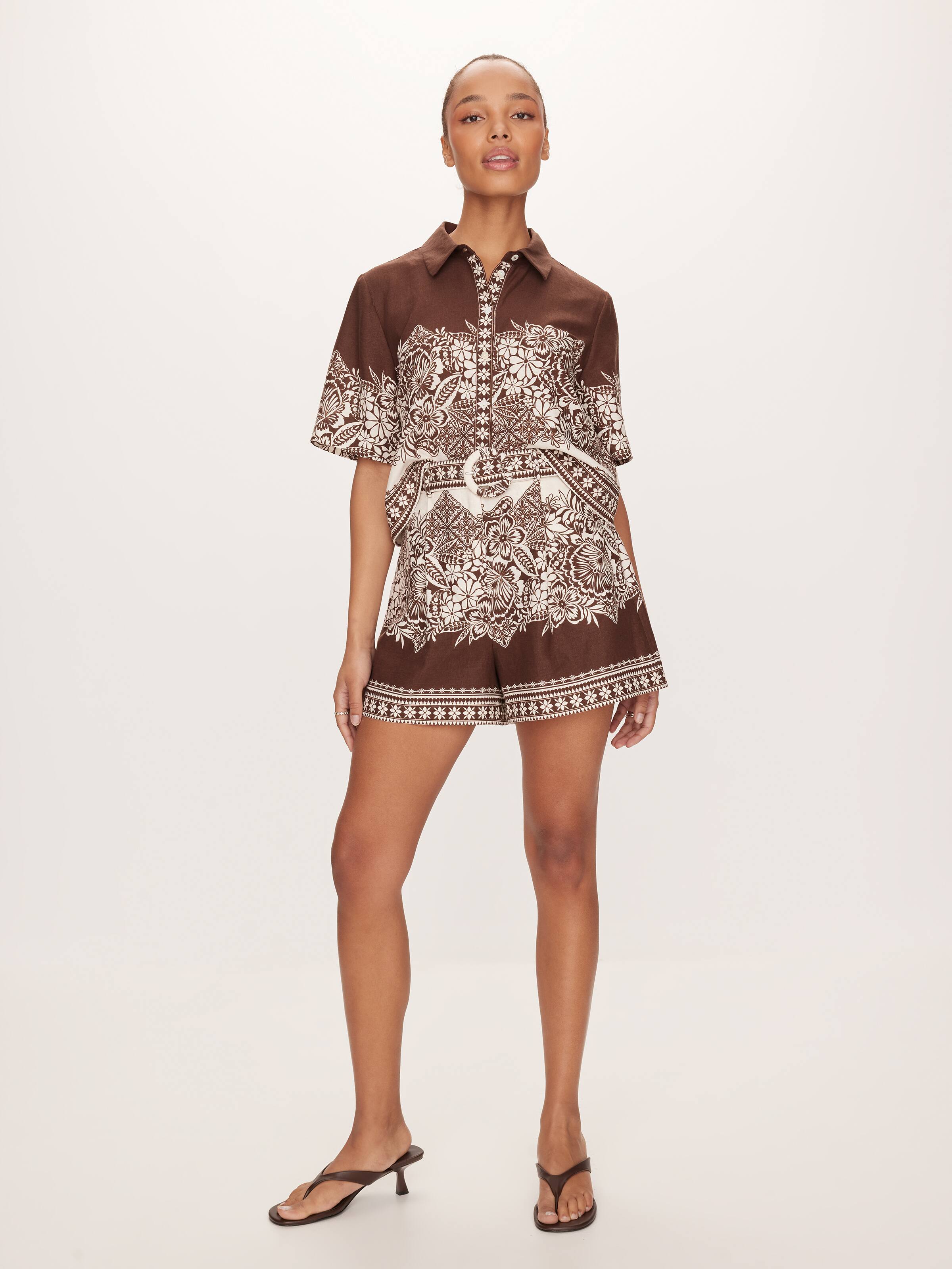 Linen Blend Coral Short