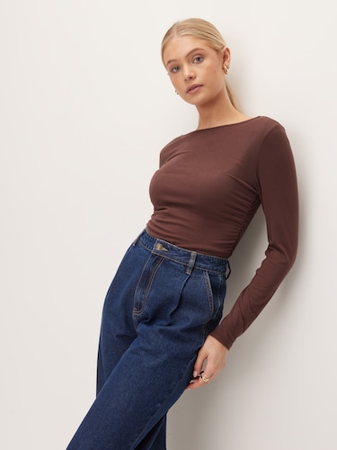 Side Ruched Long Sleeve Top                                                                                                     