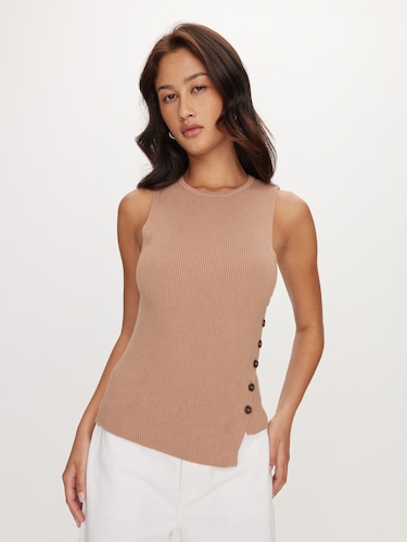 Anna Sleeveless Asymm Top                                                                                                       