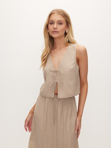 Tia Textured Tie Top                                                                                                            