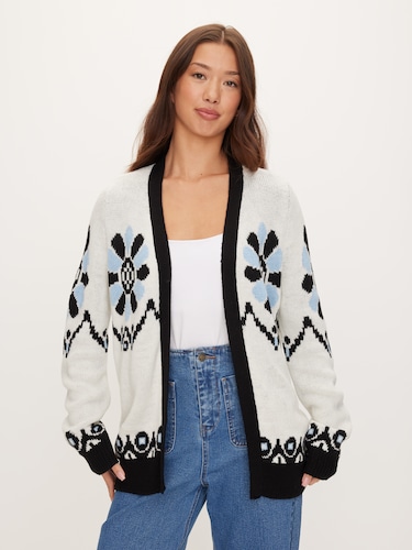 Betty Long Sleeve Cardi                                                                                                         