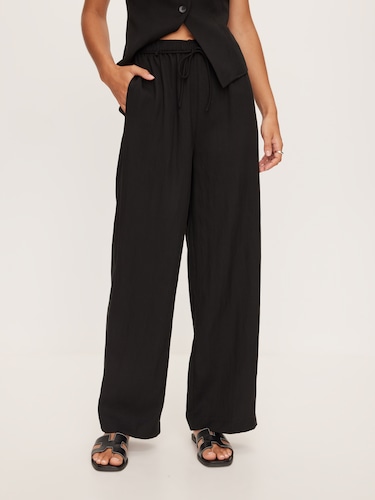Holly Textured Pant                                                                                                             