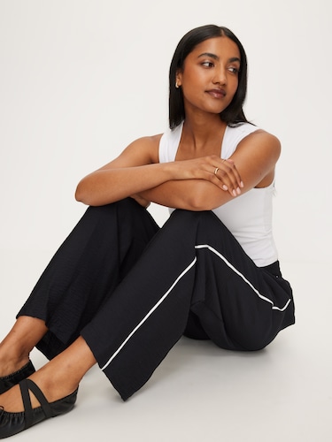 Poppy Soft Pintuck Pant                                                                                                         