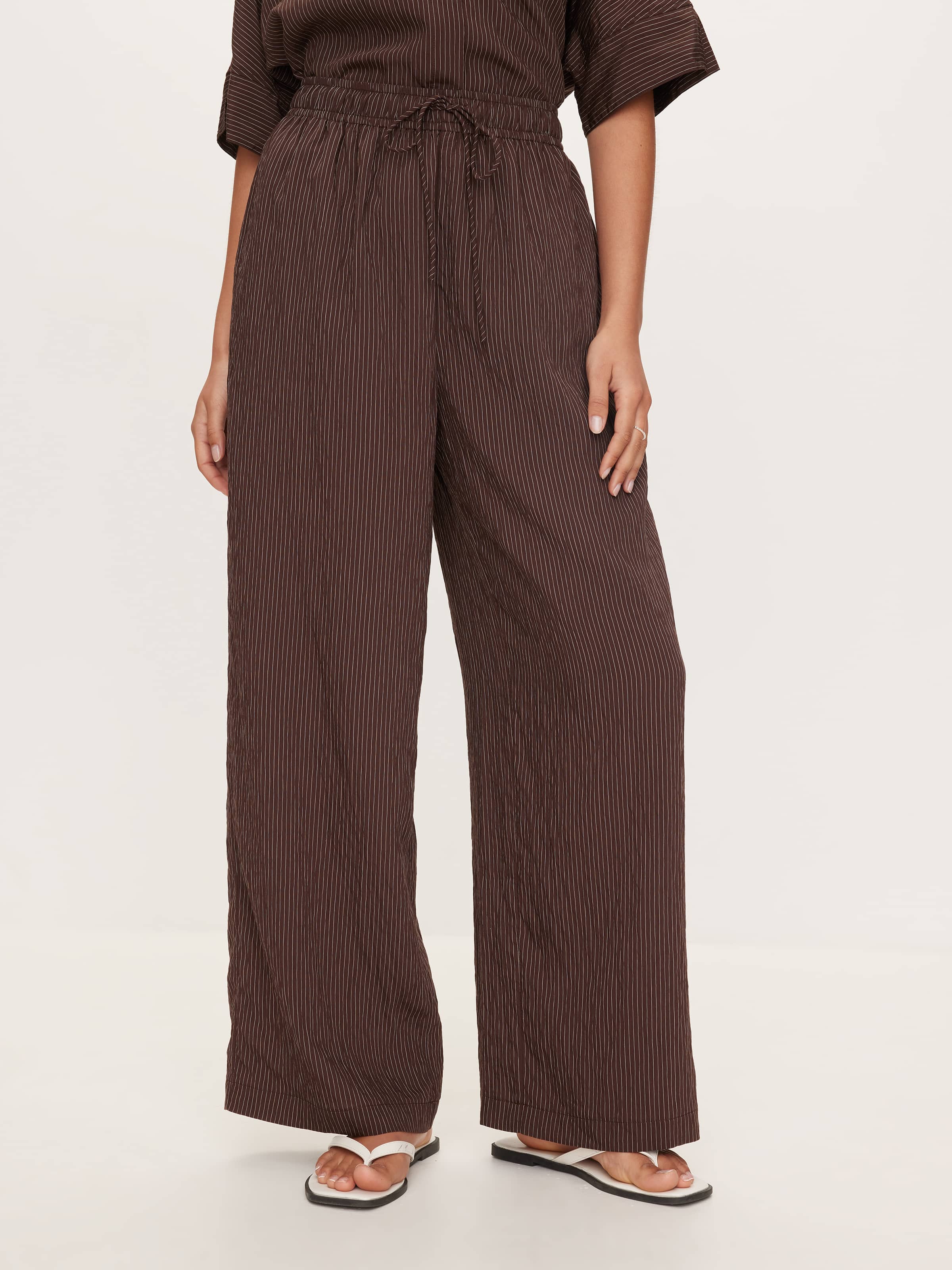 Shelly Crinkle Pants Sage